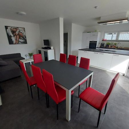 Lovely 2 Bedrooms Of Totally 30 M2 With Private Balcony Vichten Zewnętrze zdjęcie